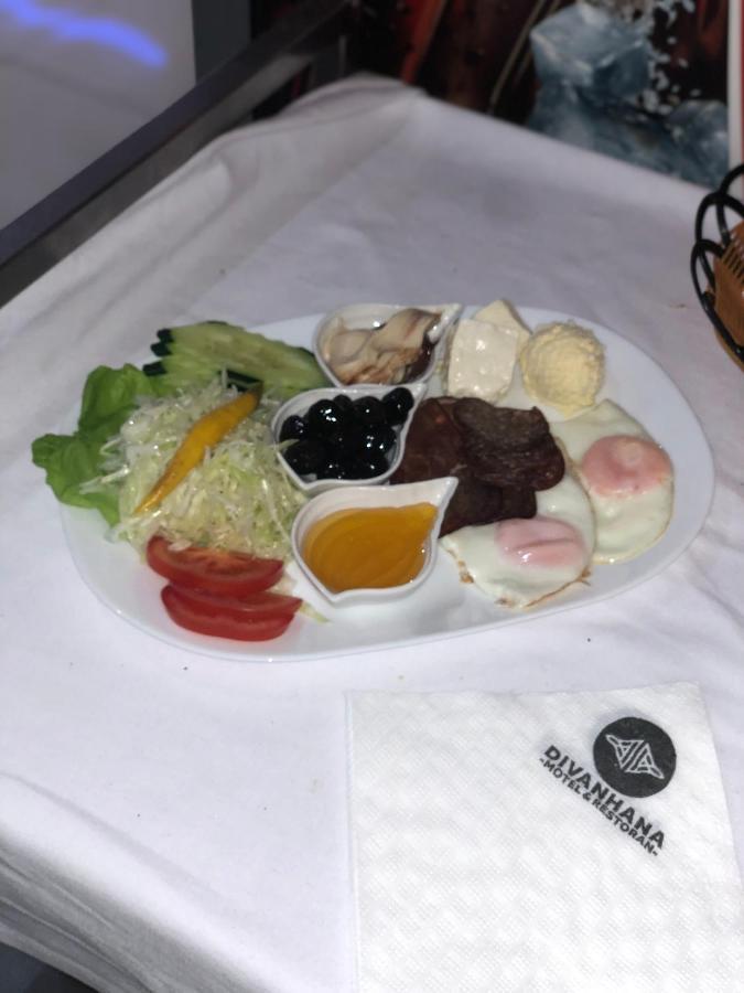 Bed And Breakfast Divanhana Novi Pazar Eksteriør bilde